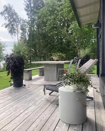 Kodikas Huvila Rantasaunalla *